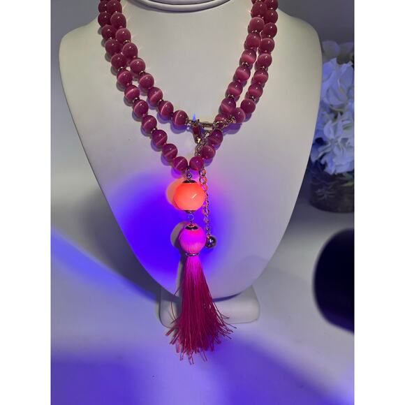 Kate Spade In the swing of things Pink Coral Beaded Tassel Long Necklace - Picture 4 of 9